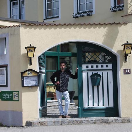 Gaestehaus Zur Weissen Rose Hotel Furth bei Gottweig Exterior photo